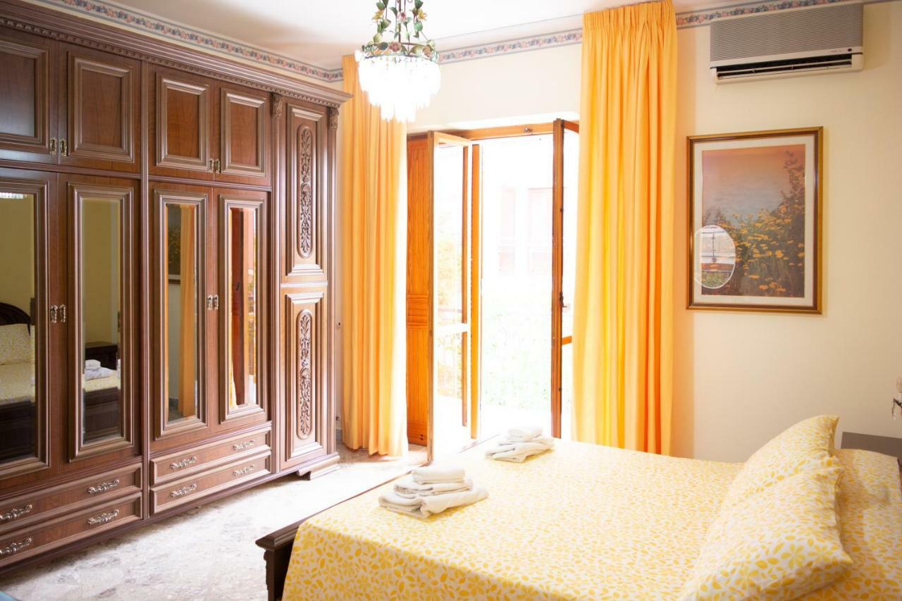 Villa Franca Mini Appartamenti Bisceglie Exteriör bild